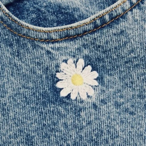 Sandro Paris Daisy Jeans Cottagecore Soft Girl Boho Embroidered EU 38 US
28 US 6 - Picture 7 of 15